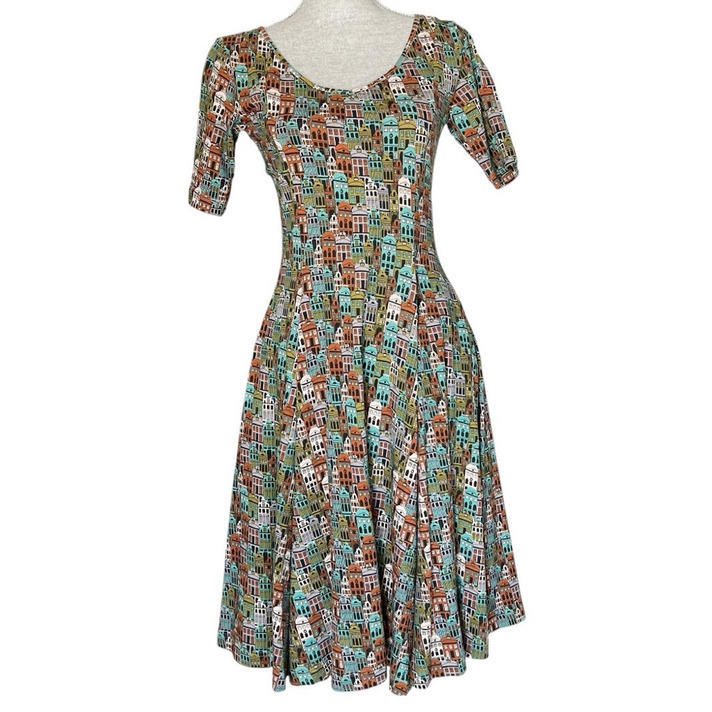 Effies Heart Fit Flare Dress with Pockets House Urban City Print Medium - Picture 3 of 10